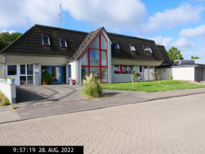 Heikendorf Große Ferienwohnung mit Terrasse Schrevenborn